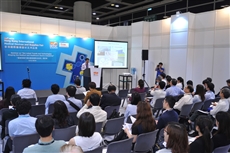 Description: S:\Christine Kam\2016 Medical Fair\Wrap up Release\Wrap Up Photos\B36_8915.JPG